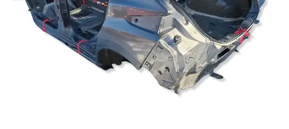 Nissan Leaf II (ZE1) Rear quarter panel 
