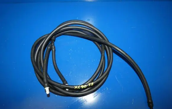 Volvo XC90 Windshield washer fluid hose XC90T8
