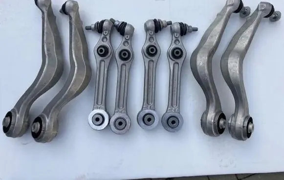 Mercedes-Benz AMG GT 4 x290 w290 Front control arm A2903309400