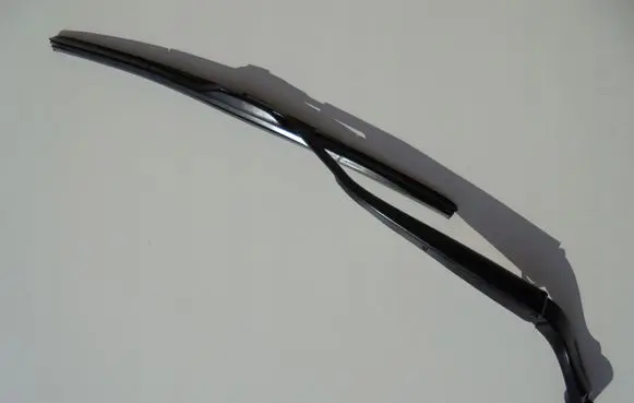 Mazda CX-3 Front wiper blade arm