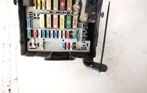 Peugeot 607 Fuse box set 9628024480 9629889580