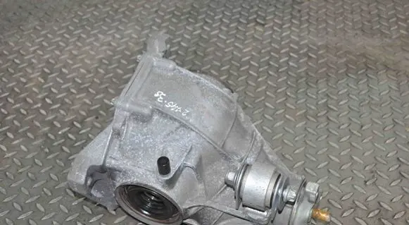 Mercedes-Benz SL R231 Rear differential