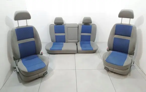 Volkswagen Golf IV Seat set 