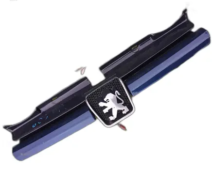 Audi A4 S4 B5 8D Radiator trim 