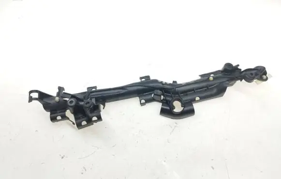 Other engine bay part