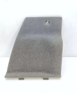 Trunk/boot lower side trim panel