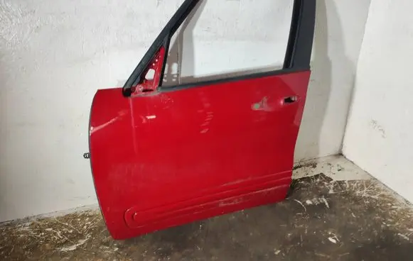 Fiat 500L Front door 51883216