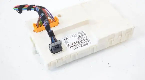 Mercedes-Benz E C207 W207 Other devices A2079004400