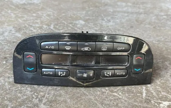 Peugeot 607 Climate control unit 96848261XS