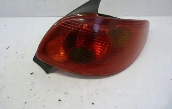 Peugeot 206 Rear/tail lights