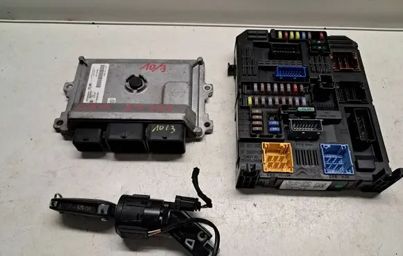 Citroen C3 Engine ECU kit and lock set 9817335080 9820977180