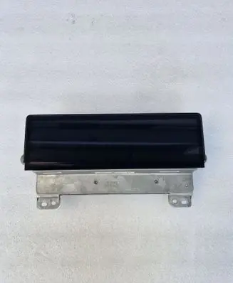 Speedometer (instrument cluster)