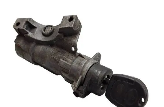 Volkswagen Golf V Ignition lock 4B0905851C