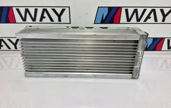 BMW 3 E92 E93 Sound amplifier