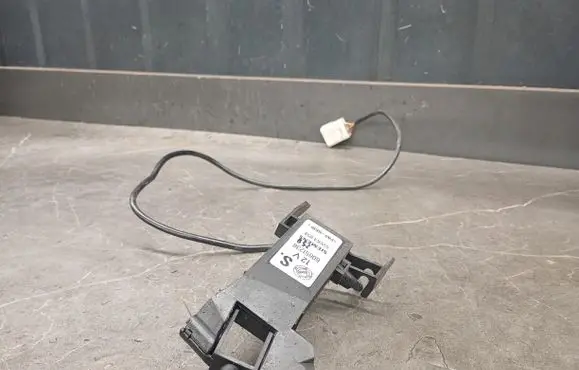 Alfa Romeo 156 Alarm movement detector/sensor 