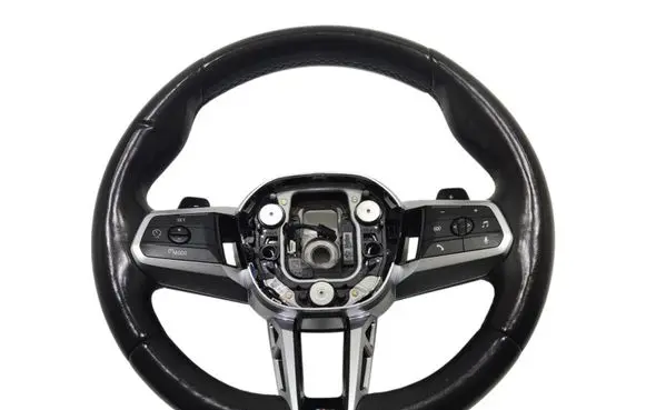 BMW 2 Active Tourer U06 Steering wheel 8747646