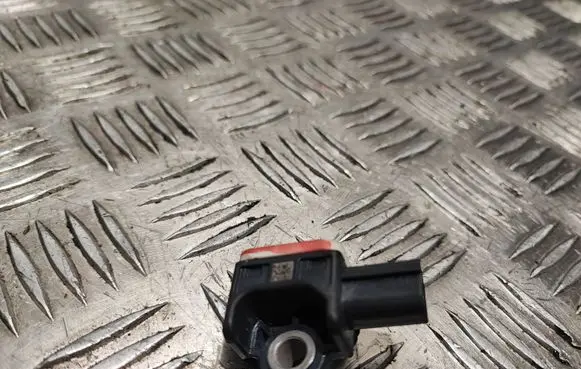 Volvo XC60 Airbag deployment crash/impact sensor 31334336