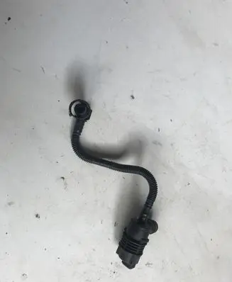 BMW 1 E81 E87 Fuel tank valve 7512582