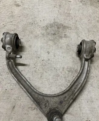 Jaguar F-Pace Front upper control arm/wishbone HK833084RH