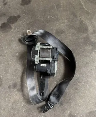 Volkswagen PASSAT B8 Front seatbelt 3G2857706E