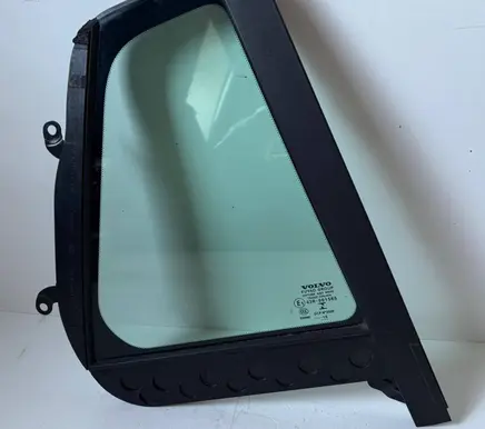 Volvo V60 Rear vent window glass 43R001565 E143R001565