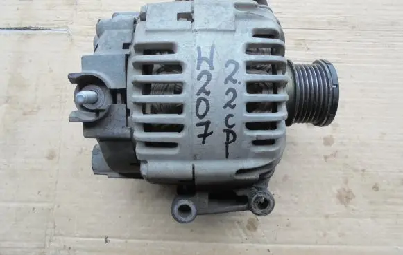 Mercedes-Benz E W212 Generator/alternator A0141541102