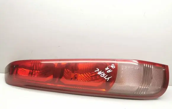 Nissan X-Trail T30 Rear/tail lights B46L