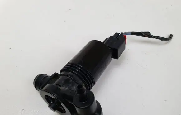 Land Rover Range Rover L405 Headlight washer pump 1050007001