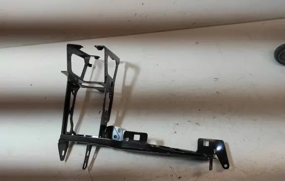 BMW 4 G22 G23 G24 G26 Headlight/headlamp mounting bracket 170238 98854060309 DX54DZ140