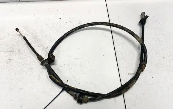 Handbrake/parking brake wiring cable