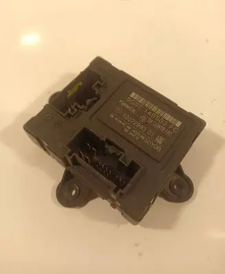 Ford Mondeo MK IV Door control unit/module 9G9T14B533FC 1002299301 14C108AC