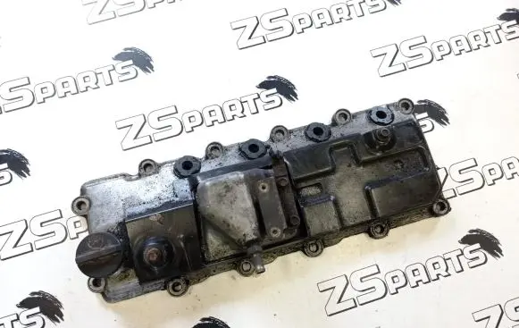 Nissan Patrol Y61 Rocker cam cover 