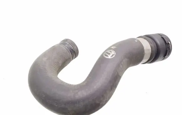 BMW 5 E39 Engine coolant pipe/hose 2247879