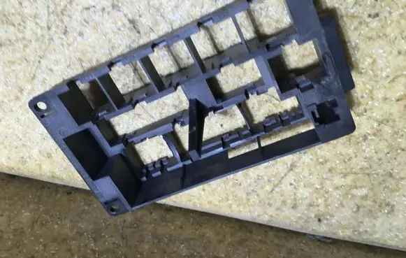 Mercedes-Benz E W124 Fuse box cover 1245450140
