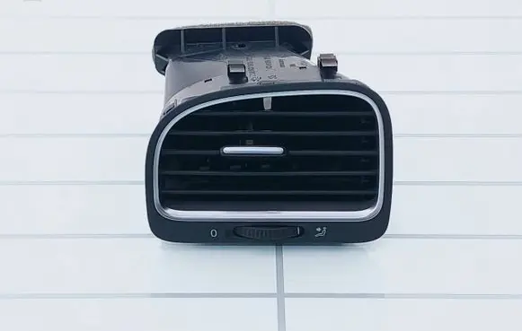 Volkswagen Golf VI Dashboard side air vent grill/cover trim 5K0819703 5K0819709