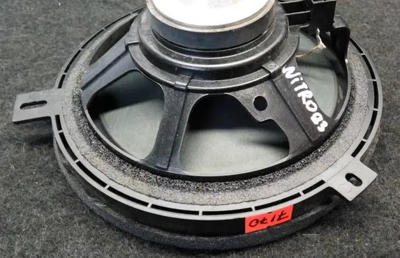 Dodge Nitro Rear door speaker 04714600AB