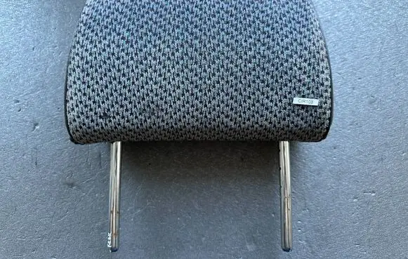Nissan Patrol Y60 Rear seat headrest 864300Y111