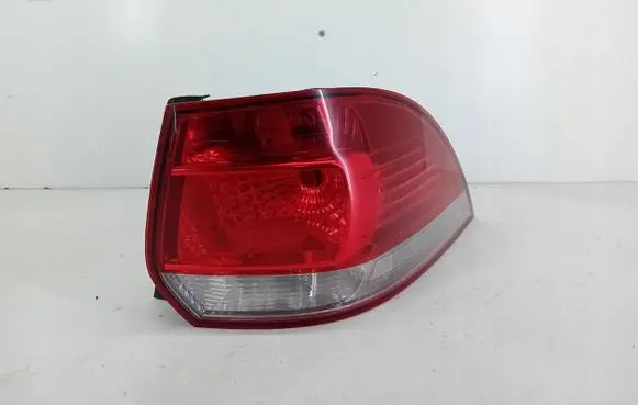 Volkswagen Golf VI Rear/tail lights