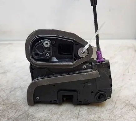 Opel Insignia B Rear door lock 13598364