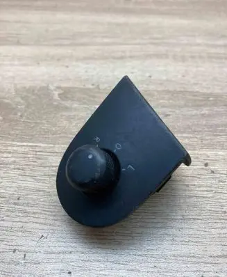 Volkswagen Sharan Wing mirror switch 7M3959565A