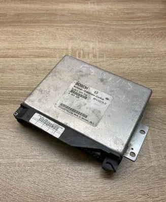 BMW 5 E39 ABS control unit/module 1164132 0265109016