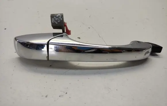 Chrysler 300 - 300C Front door exterior handle 05065800AF