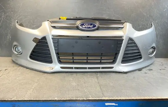 Ford Focus Front bumper
