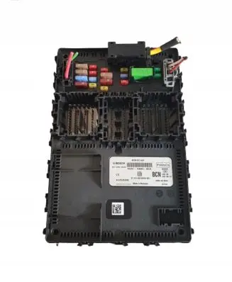Ford Fiesta Fuse module HU5T15604BCN