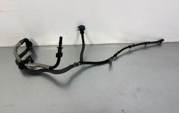 Jaguar F-Pace Fuel return line/hose G4D39K022BB
