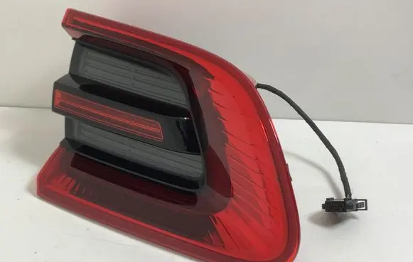 Porsche Macan (95B) Tailgate rear/tail lights 95B945093AA