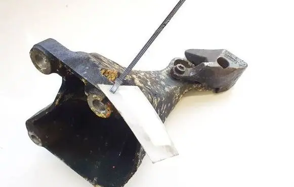 BMW 3 E90 E91 Engine mounting bracket 2211678191601