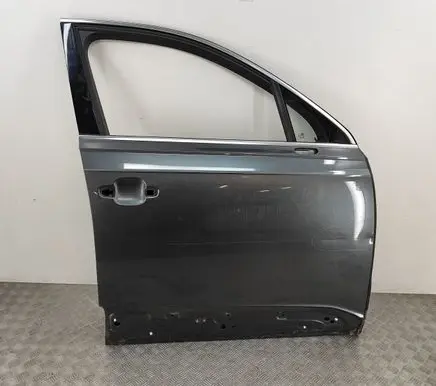 Audi Q7 4M Front door 4M0831052F