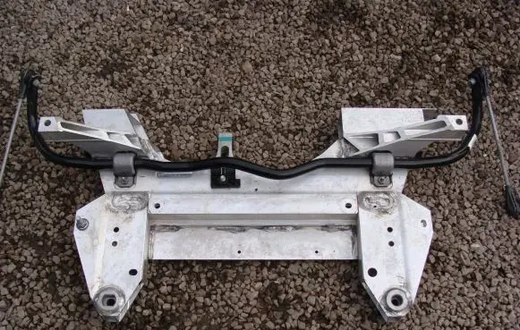 Peugeot 2008 II Front axle beam 