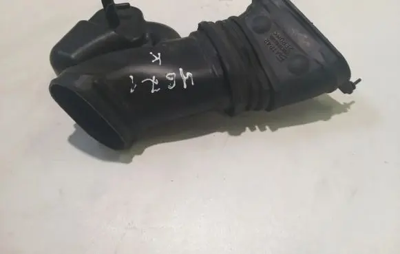 Honda CR-V Air intake hose/pipe